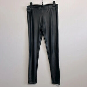 Dynamite Women’s faux leather leggings in Black size S